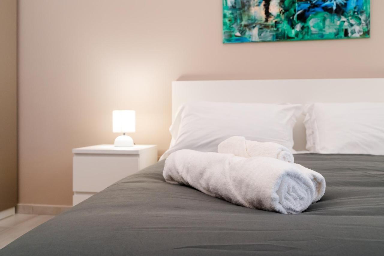 Catania Center Modern Apartment Luaran gambar